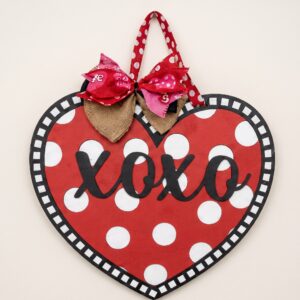 Hearth with XOXO hanger